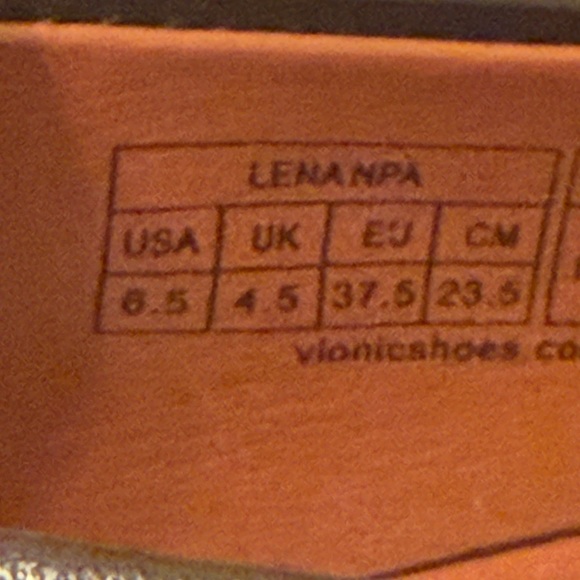 Vionic Black Heels Sleek and Professional - Picture 10 of 10